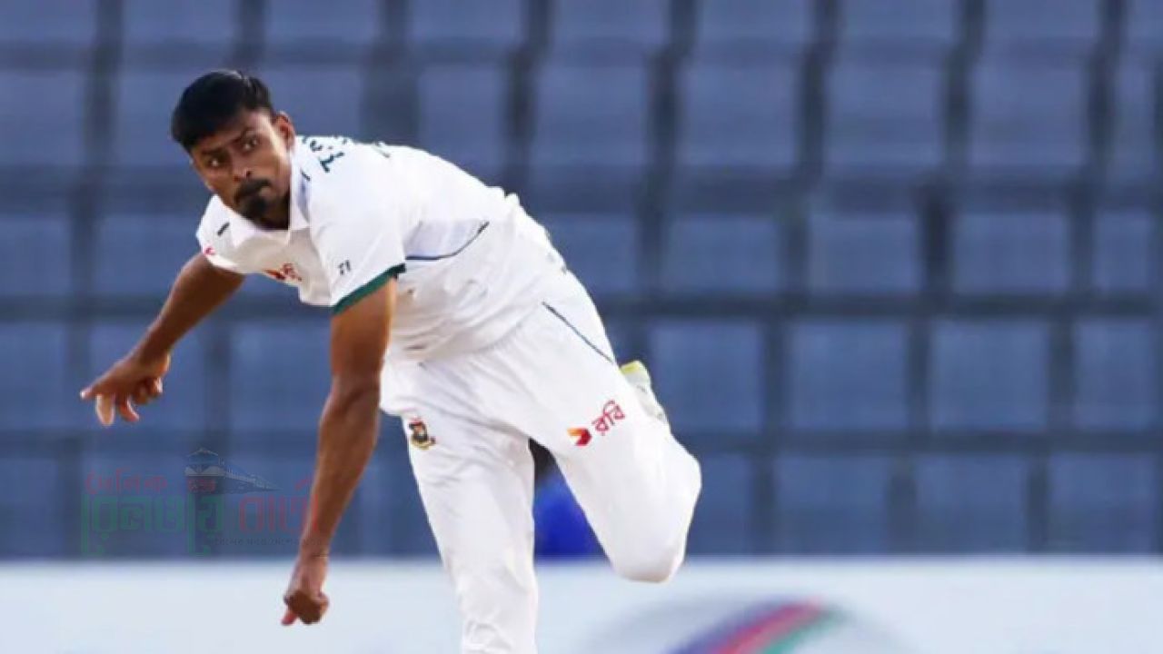 দিনের শুরুতেই তাইজুলের আঘাত, জয়ের আরও কাছে বাংলাদেশ