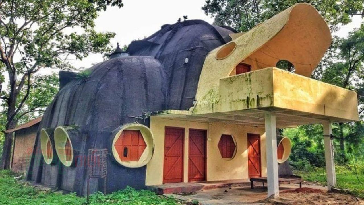 চট্টগ্রামের রেলওয়ের ‘হাতির বাংলো’ নিয়ে কেন এত মাতামাতি