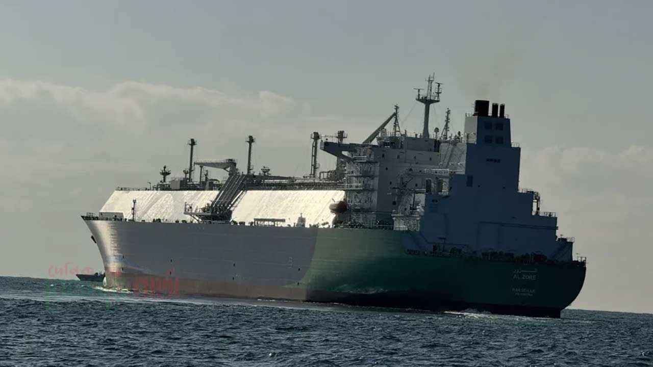 হরমুজ প্রণালী পেরিয়ে চট্টগ্রাম বন্দরে আসছে ১৫ জাহাজ