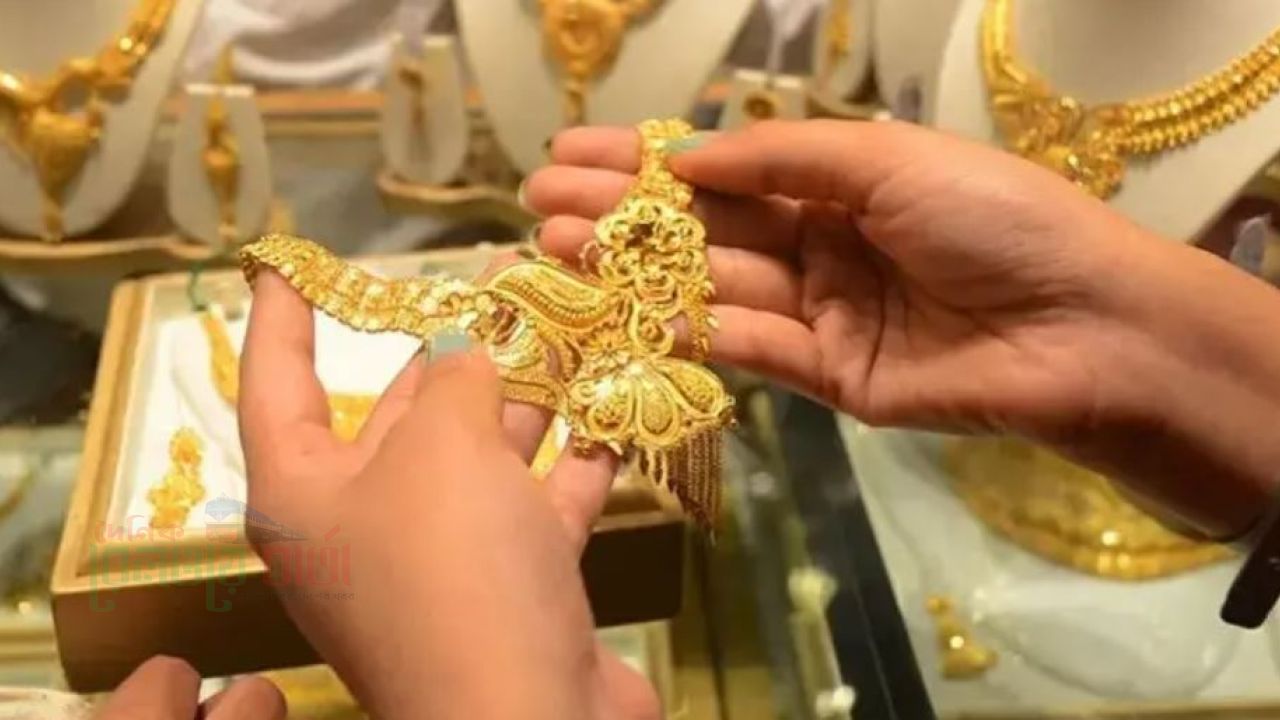 চার দফায় ১৩ হাজার বেড়ে সোনার দাম কমলো ২ হাজার