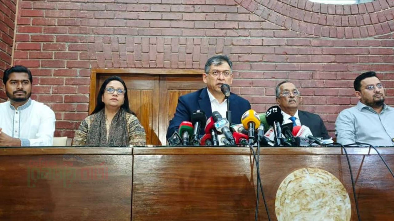 প্রধানমন্ত্রী পদে এক ব্যক্তির সর্বোচ্চ ২ মেয়াদের পক্ষে সরকার, বিরোধী দলকে আলোচনায় আহ্বান