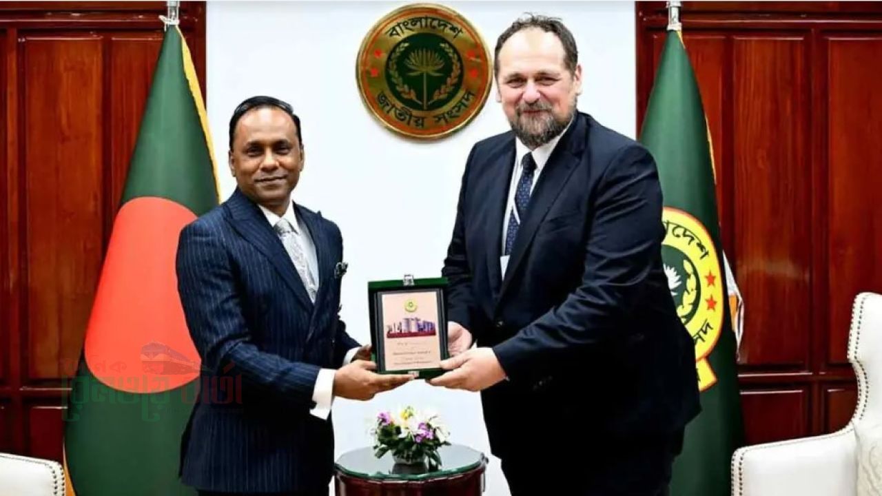 বিরোধী দলকে গঠনমূলক ভূমিকা পালনের আহ্বান ডেপুটি স্পিকারের