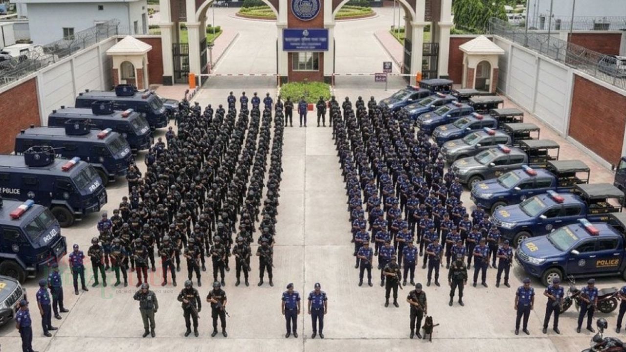 সরকারের নীতিনির্ধারণী পর্যায় থেকে বার্তা, প্রস্তুত আইনশৃঙ্খলা বাহিনী