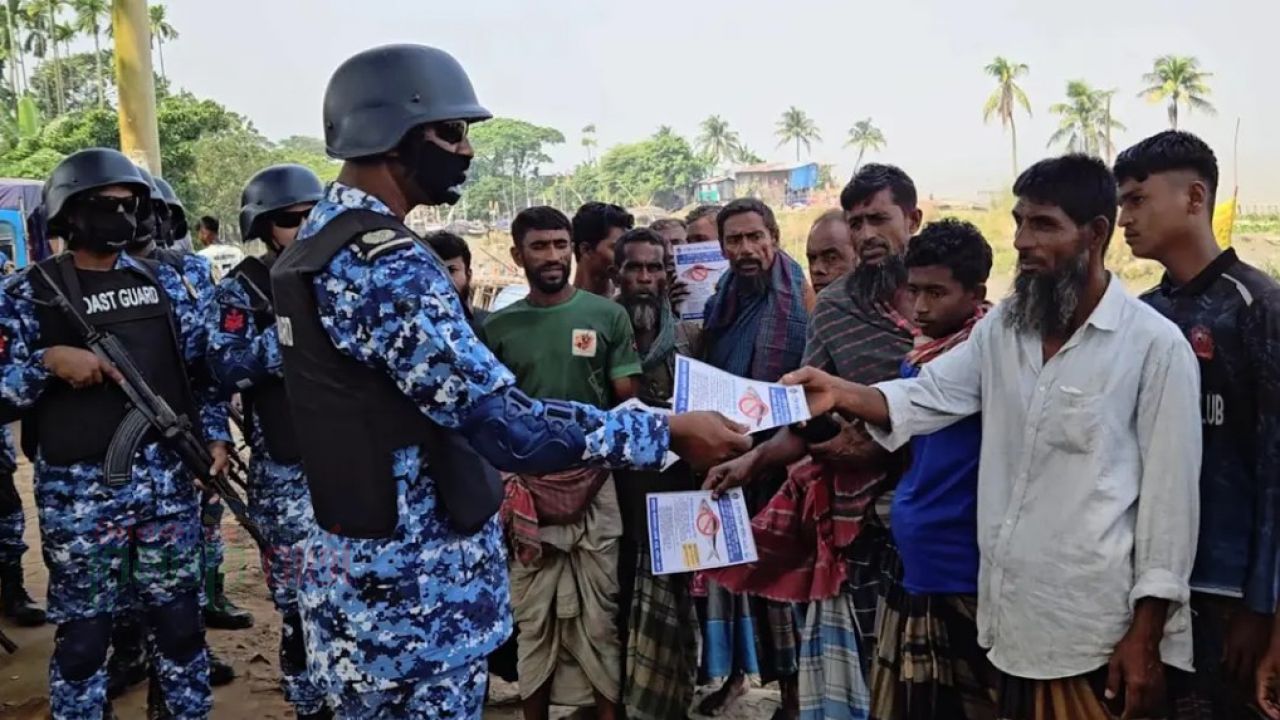 মা ইলিশ রক্ষায় দক্ষিণাঞ্চলে কোস্ট গার্ডের বিশেষ অভিযান