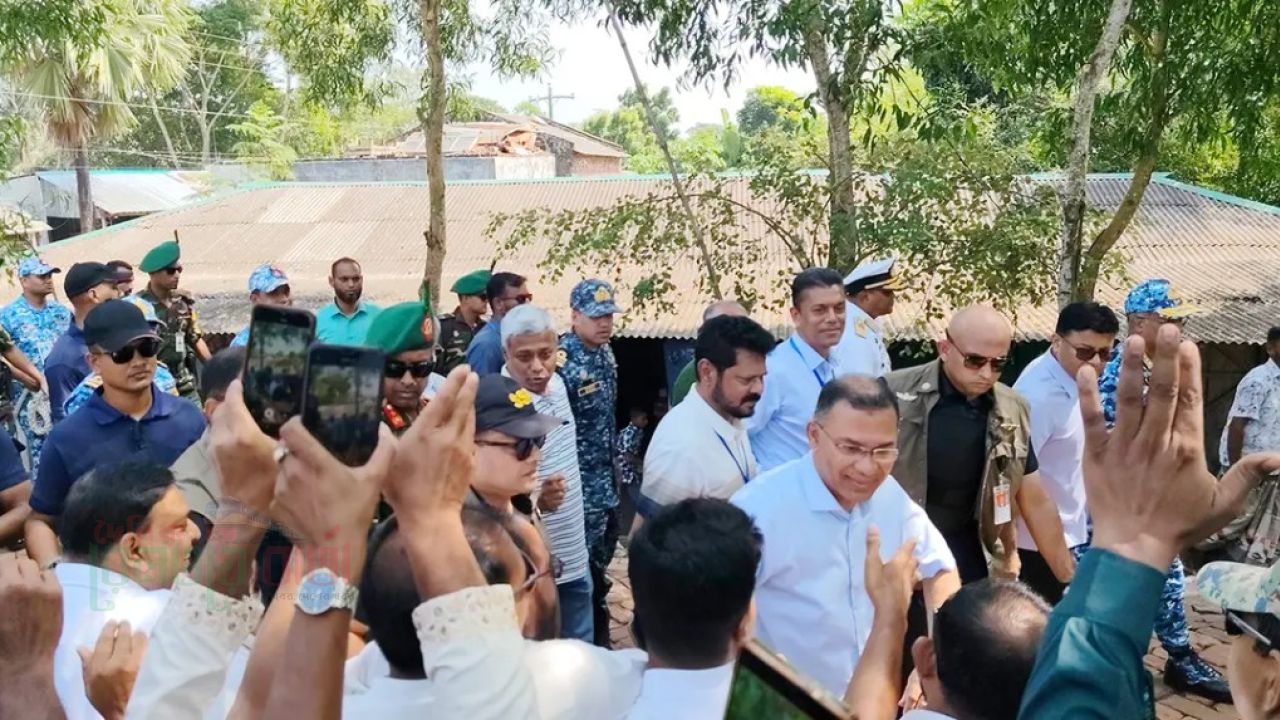 খুলনার দাকোপে পৌঁছেছেন প্রধানমন্ত্রী